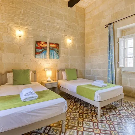 Girardu Villa Victoria