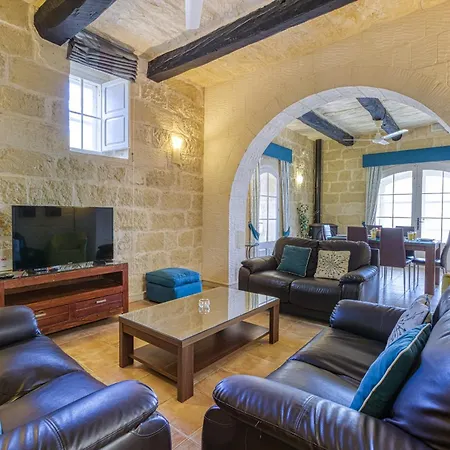 Girardu Villa Victoria