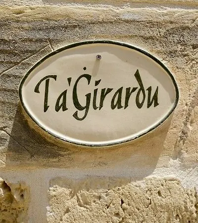 Girardu ヴィラ *