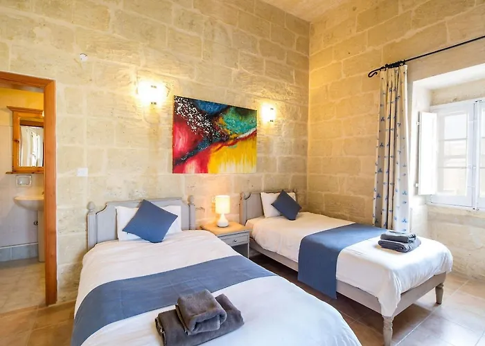 Villa Girardu Victoria